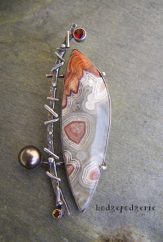 Primitive Musing Pendant